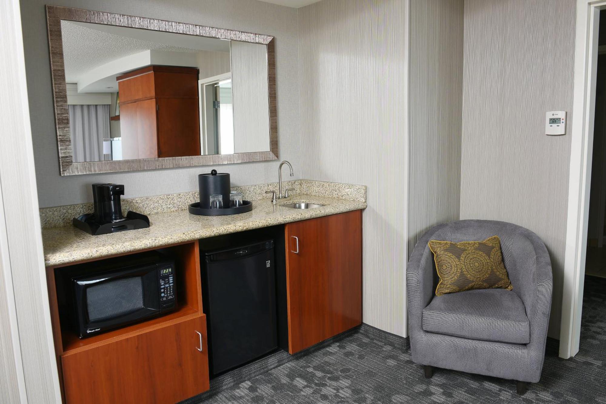 Courtyard By Marriott Sioux Falls Bagian luar foto